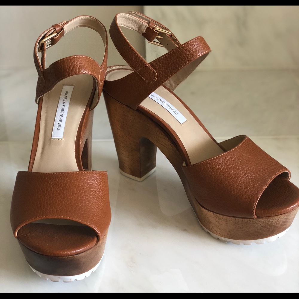 Diane Von Furstenberg Platform Wooden Sandals